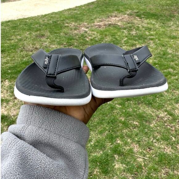 Nike Bella Kai Women’s Flip‎ Flop Sandals Size 6 Black - Picture 9 of 14